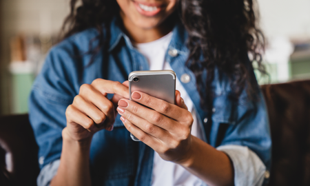 Una joven invitó a salir a un chico, la respuesta la sorprendió y se hizo viral: Me dijo que no porque... Una joven invitó a salir a un chico, la respuesta la sorprendió y se hizo viral: Me dijo que no porque...