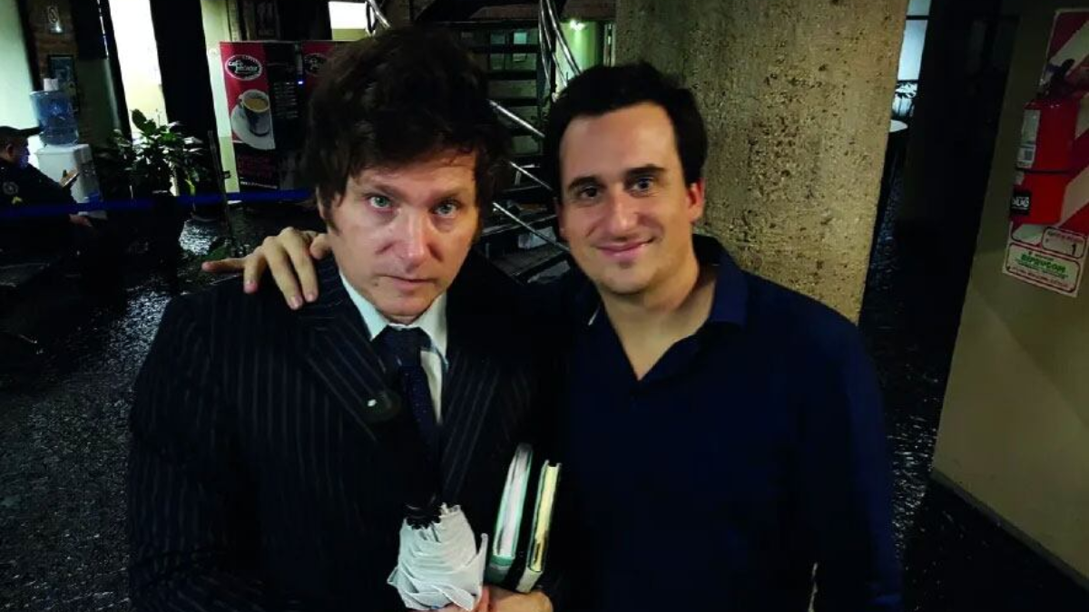 El nombramiento del funcionario se formalizó a través del Boletín Oficial y refuerza el esquema de comunicación de la gestión de Javier Milei.