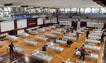 lanus armo un hospital de campana con 60 camas en su sede lanus armo un hospital de campana con 60 camas en su sede