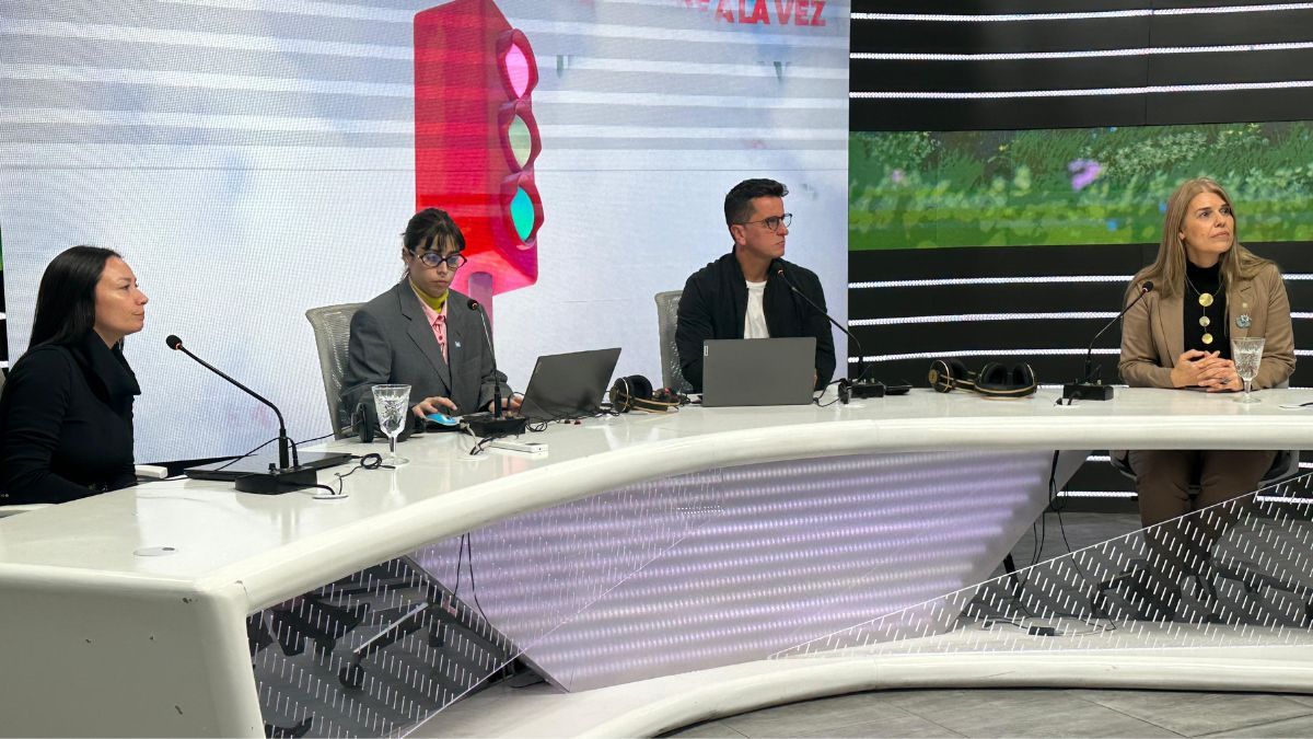 Se llevó a cabo una nueva edición de Altavoz - 8M es todos los días en AIRE.