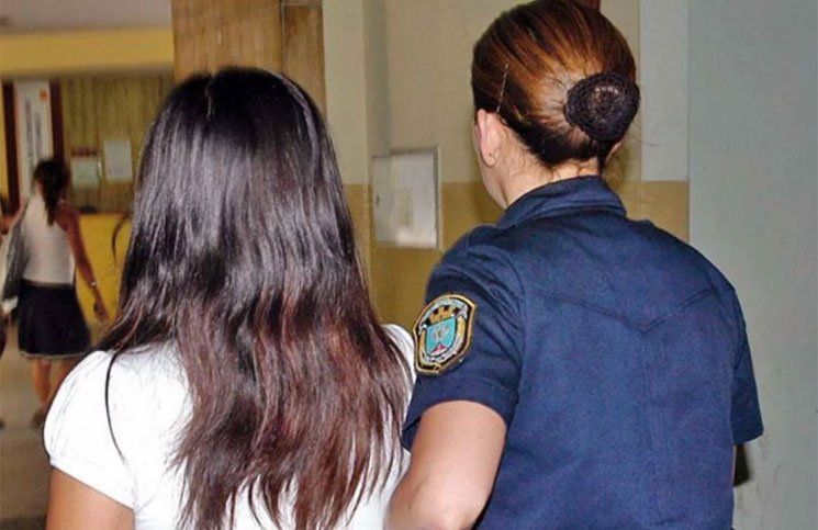 Una mujer engañó a su amante y le robó más de un millón de pesos