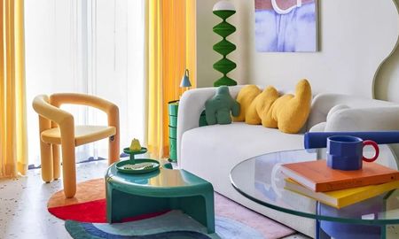 El dopamine decor propone usar colores que generen alegría visual y mejoren el ánimo. El dopamine decor propone usar colores que generen alegría visual y mejoren el ánimo.