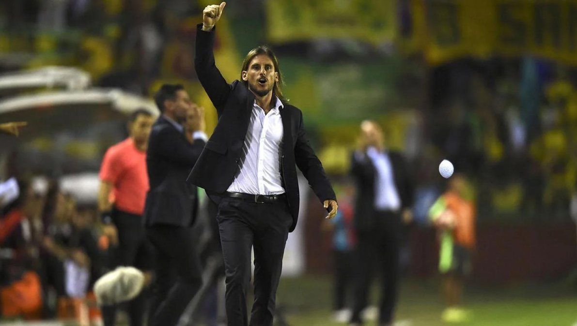 Racing no presentará a Sebastián Beccacece como DT por...¡Año Nuevo!