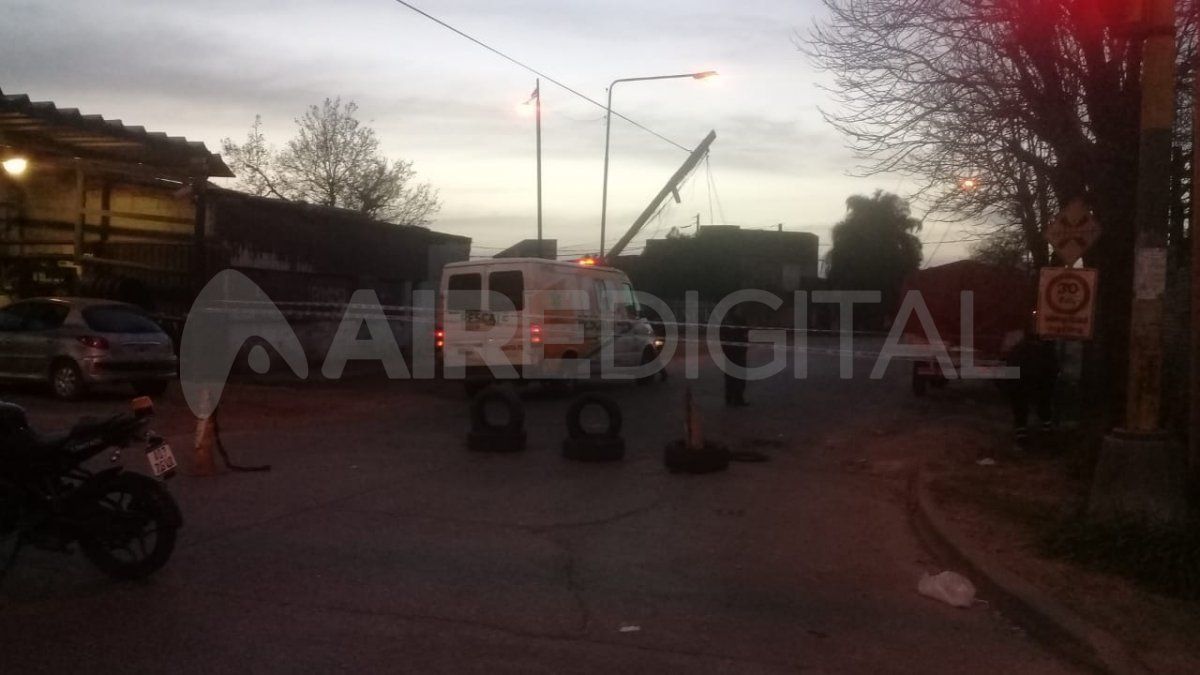 En Castelli y Facundo también hubo complicaciones en la calle por publicidad electoral ilegal.