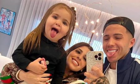 El futbolista y su familia vivían en Lisboa cuando Enzo jugaba para el Benefica. El futbolista y su familia vivían en Lisboa cuando Enzo jugaba para el Benefica.