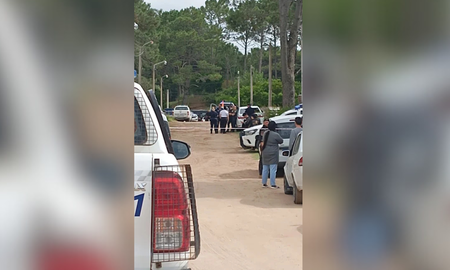 Una mujer fue asesinada de un disparo a manos de su ex pareja en Villa Gesell. Una mujer fue asesinada de un disparo a manos de su ex pareja en Villa Gesell.