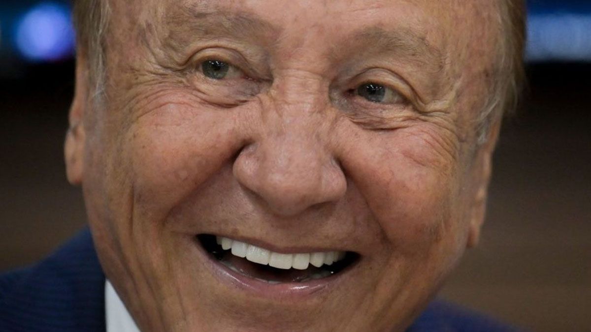 La trayectoria política del ingeniero Hernández no es amplia: líder del movimiento político Liga de Gobernantes Anticorrupción, que fundó cuando se lanzó a la Alcaldía de la ciudad de Bucaramanga, nació en Piedecuesta.