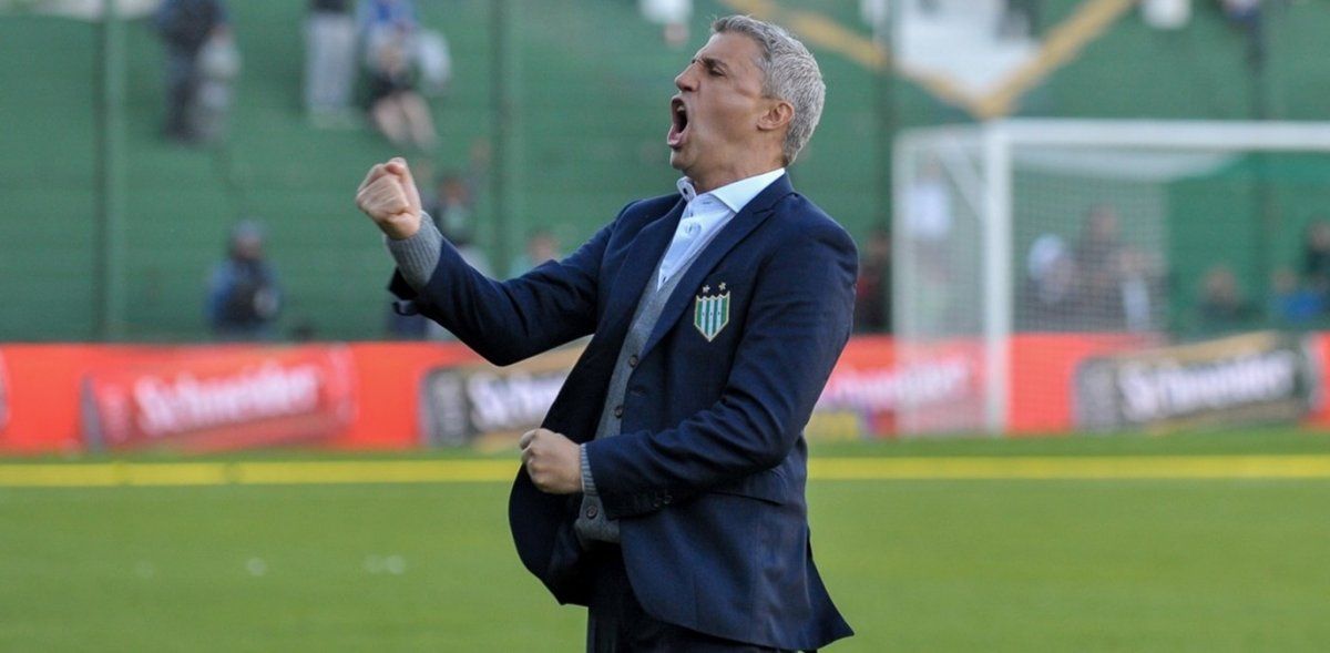 Hernán Crespo, en el radar de Independiente