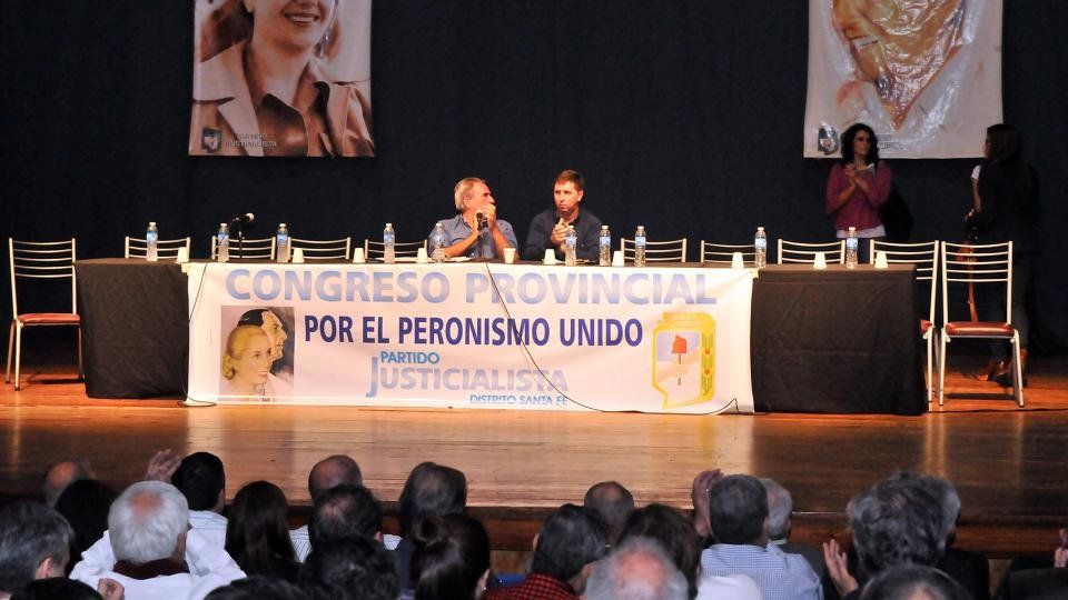 El PJ convocará al congreso provincial por la reforma constitucional