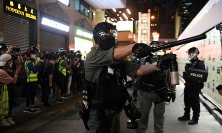 Hong Kong ya aplica la polémica nueva Ley de Seguridad. Hong Kong ya aplica la polémica nueva Ley de Seguridad.