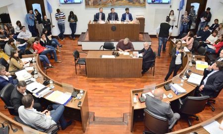 El Concejo Municipal de Santa Fe repudió el intento de magnicidio contra Cristina Fernández de Kirchner. El Concejo Municipal de Santa Fe repudió el intento de magnicidio contra Cristina Fernández de Kirchner.