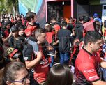 Los hinchas de Colón se preparan para viajar a Junín. Los hinchas de Colón se preparan para viajar a Junín.