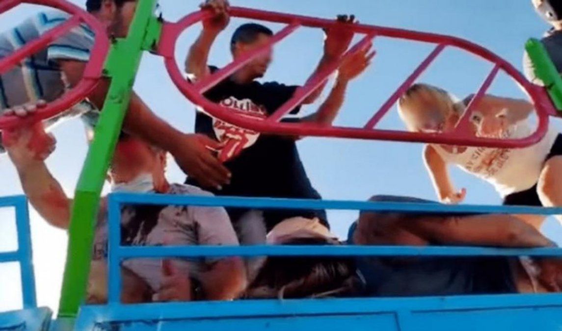 Cinco personas fueron aplastadas en un parque de diversiones de La Lucila del Mar