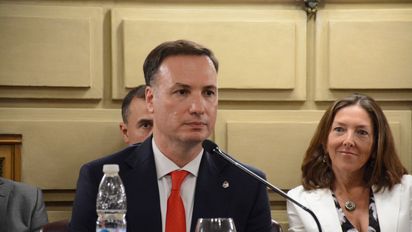 Lisandro Enrico presentó la renuncia como senador provincial
