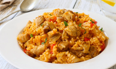 Guiso de arroz express: la receta fácil y rápida para días fríos Guiso de arroz express: la receta fácil y rápida para días fríos