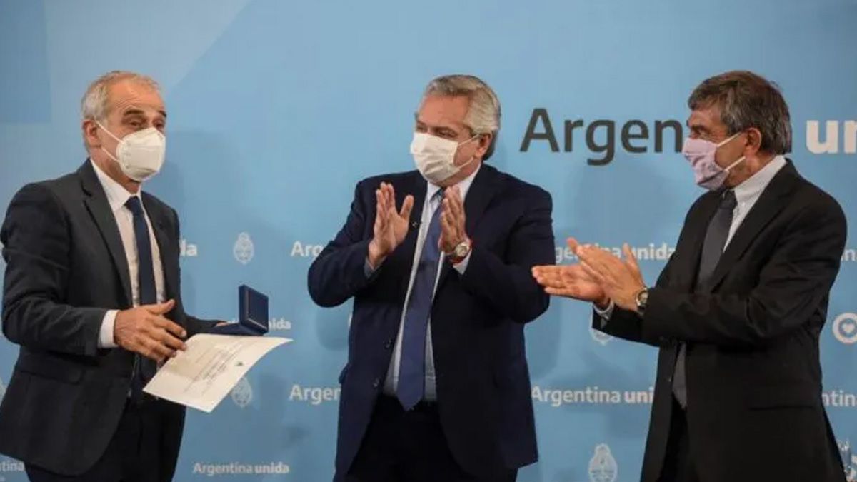 Alberto entregó los premios Houssay y Sábato a científicos argentinos.