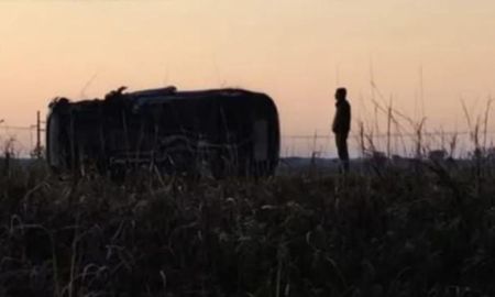 Accidente de tránsito en Ruta 11: dos autos chocaron de frente a la altura de Gobernador Crespo Accidente de tránsito en Ruta 11: dos autos chocaron de frente a la altura de Gobernador Crespo