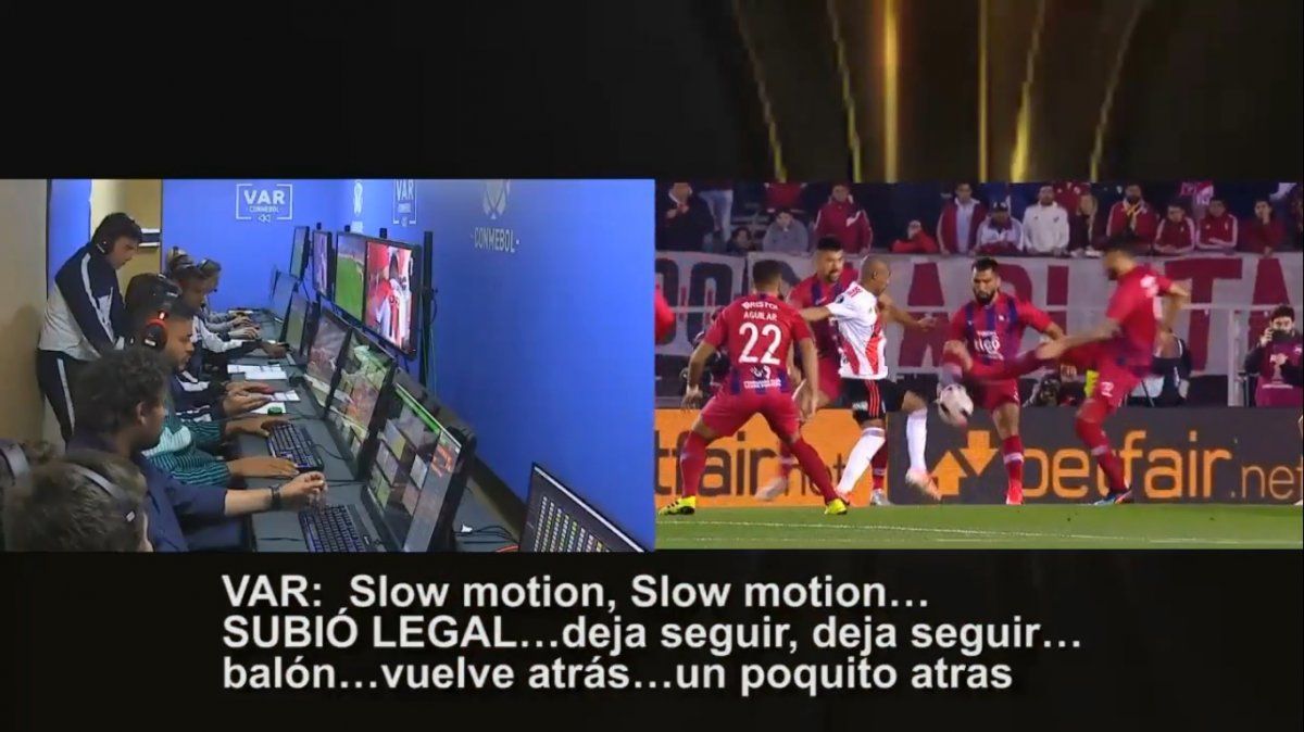 Conmebol anunció que se podrán escuchar las conversaciones entre los árbitros y el VAR