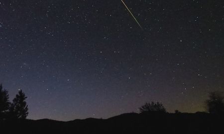 Para poder ver los meteoros en Santa Fe, recomiendan buscar un lugar alejado de la contaminación lumínica de la ciudad. Para poder ver los meteoros en Santa Fe, recomiendan buscar un lugar alejado de la contaminación lumínica de la ciudad.