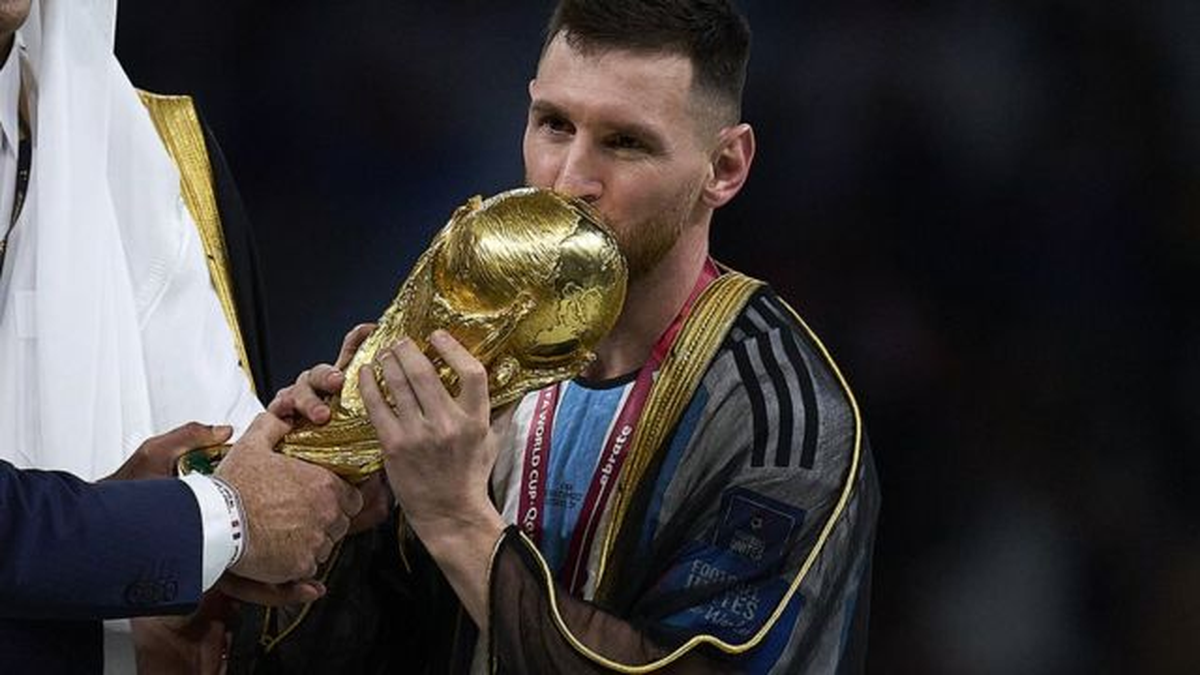 Lionel Andrés Messi, capitán de la Selección Argentina, nuevo campeón del mundo.