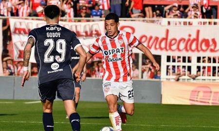 union lo ganaba pero se durmio e independiente se lo dio vuelta union lo ganaba pero se durmio e independiente se lo dio vuelta