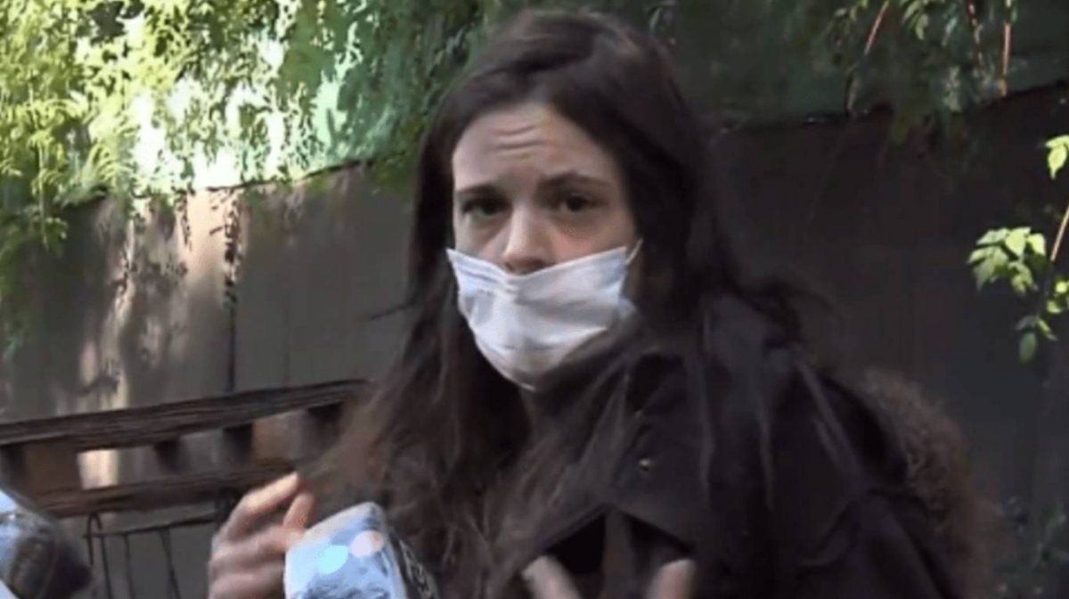 Luciano Napolitano roció con alcohol a su pareja.