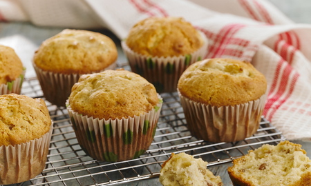 Muffins de banana sin TACC: la receta simple y fácil para la merienda Muffins de banana sin TACC: la receta simple y fácil para la merienda