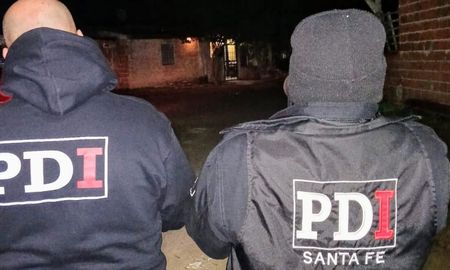 Al lugar arribó personal policial para investigar el hecho. Al lugar arribó personal policial para investigar el hecho.