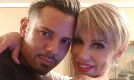 Mónica Farro se casó con Leandro Herrera en 2019. Mónica Farro se casó con Leandro Herrera en 2019.