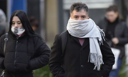 El fin de semana tendrá aumento de nubosidad, lluvias aisladas y ráfagas de viento que podrían alcanzar los 45 km/h. El fin de semana tendrá aumento de nubosidad, lluvias aisladas y ráfagas de viento que podrían alcanzar los 45 km/h.
