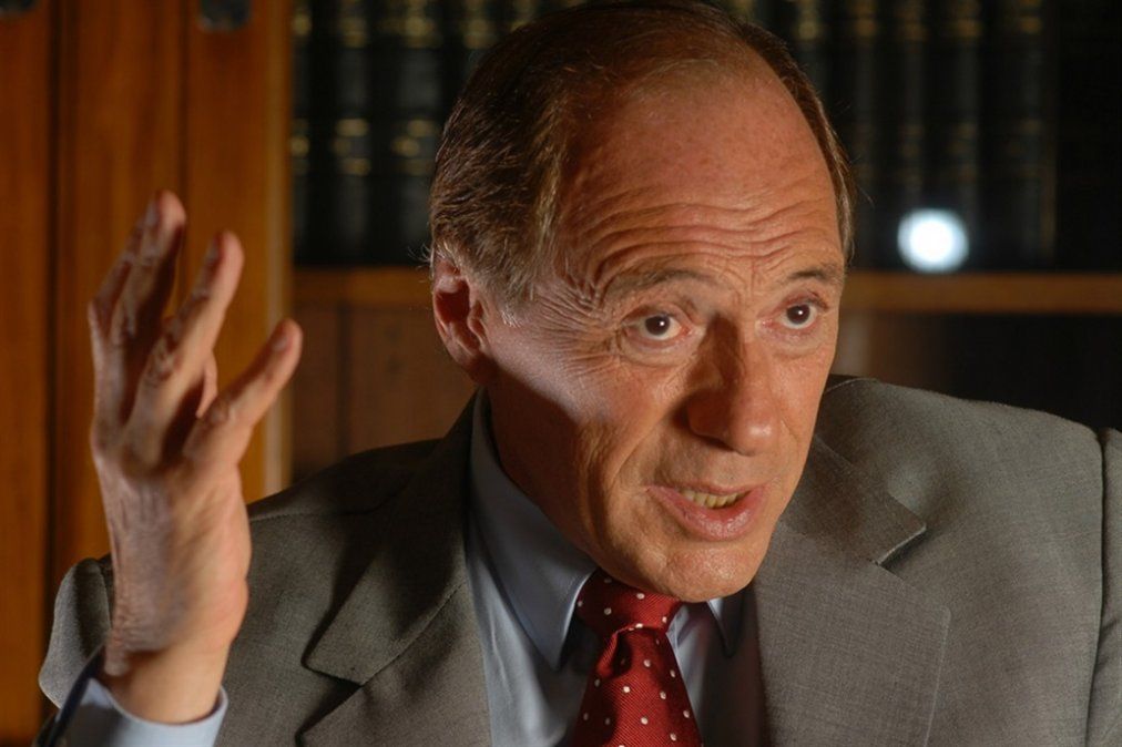 La Justicia investiga a Zaffaroni por sus dichos contra Macri