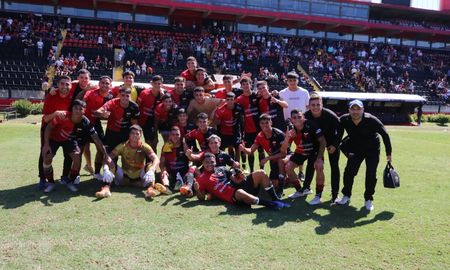 el club atletico colon vencio a boca juniors en el torneo de reserva el club atletico colon vencio a boca juniors en el torneo de reserva