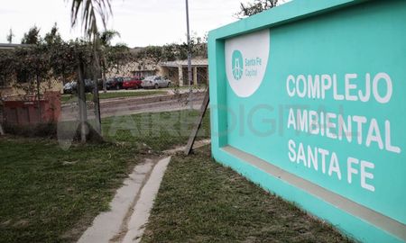 El módulo actual del relleno sanitario se cerró en un 70% y se continúa enterrando basura y cerrando. El módulo actual del relleno sanitario se cerró en un 70% y se continúa enterrando basura y cerrando.