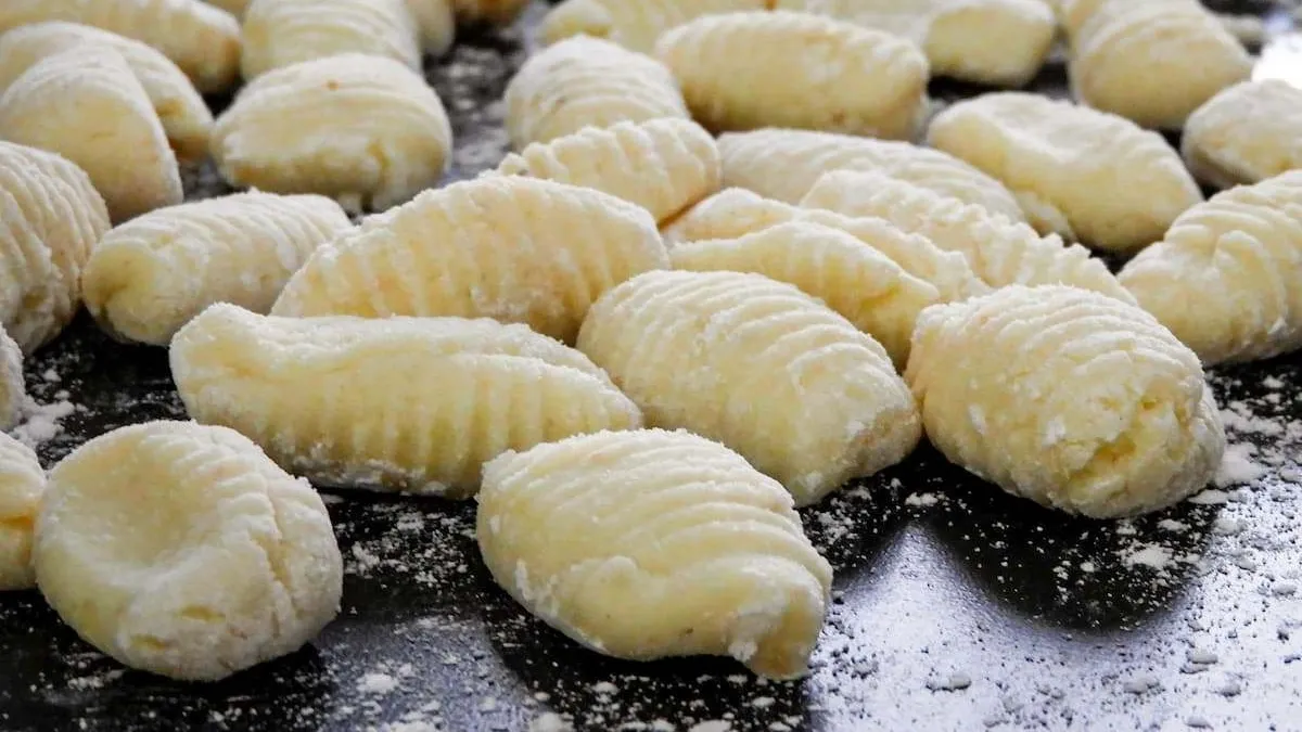 La receta simple y rápida para hacer ñoquis de papas y maicena sin harina