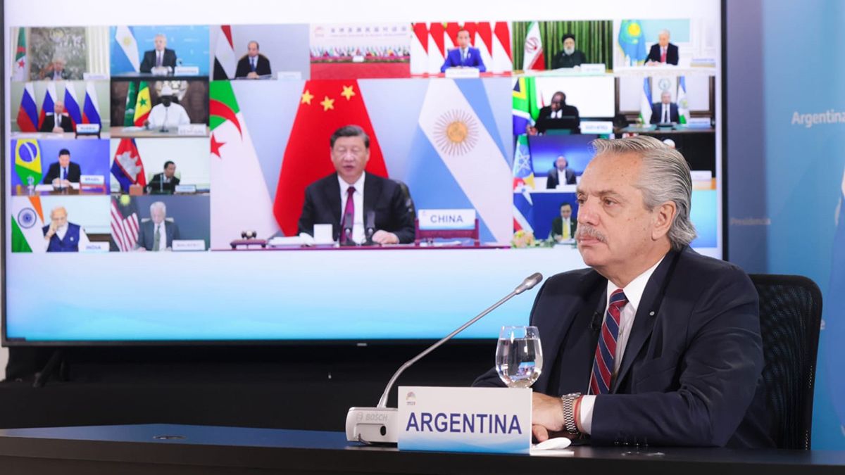 Fernández participó de manera virtual en la XIV Cumbre de los Brics.