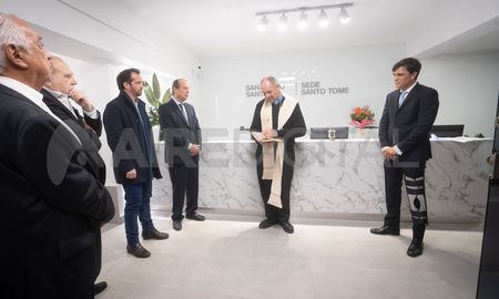 Este viernes 19 de julio se realizó el acto inaugural de la sede del Sanatorio Santa Fe, ubicada en 25 de Mayo 2028 de la ciudad de Santo Tomé. Este viernes 19 de julio se realizó el acto inaugural de la sede del Sanatorio Santa Fe, ubicada en 25 de Mayo 2028 de la ciudad de Santo Tomé.
