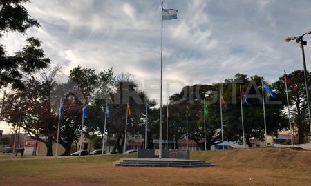 Desde el municipio confirmaron que en la segunda parte del año se pondrá en marcha la puesta en valor de tres plazas en la ciudad de Santa Fe. Desde el municipio confirmaron que en la segunda parte del año se pondrá en marcha la puesta en valor de tres plazas en la ciudad de Santa Fe.
