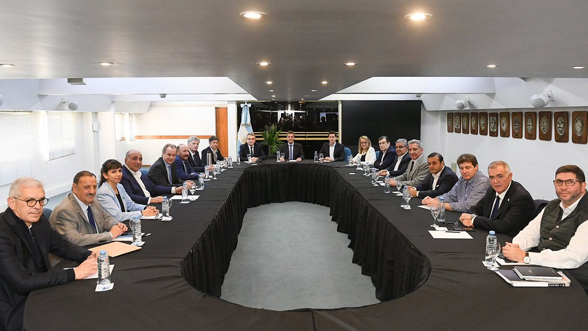 Los gobernadores se mostraron Los gobernadores se mostraron