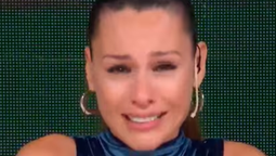 Pampita no fue contratada por le televisión pública.