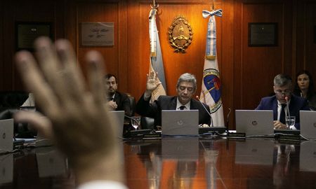 Horacio Rosatti recibió amenazas tras la condena a Cristina Kirchner. Horacio Rosatti recibió amenazas tras la condena a Cristina Kirchner.