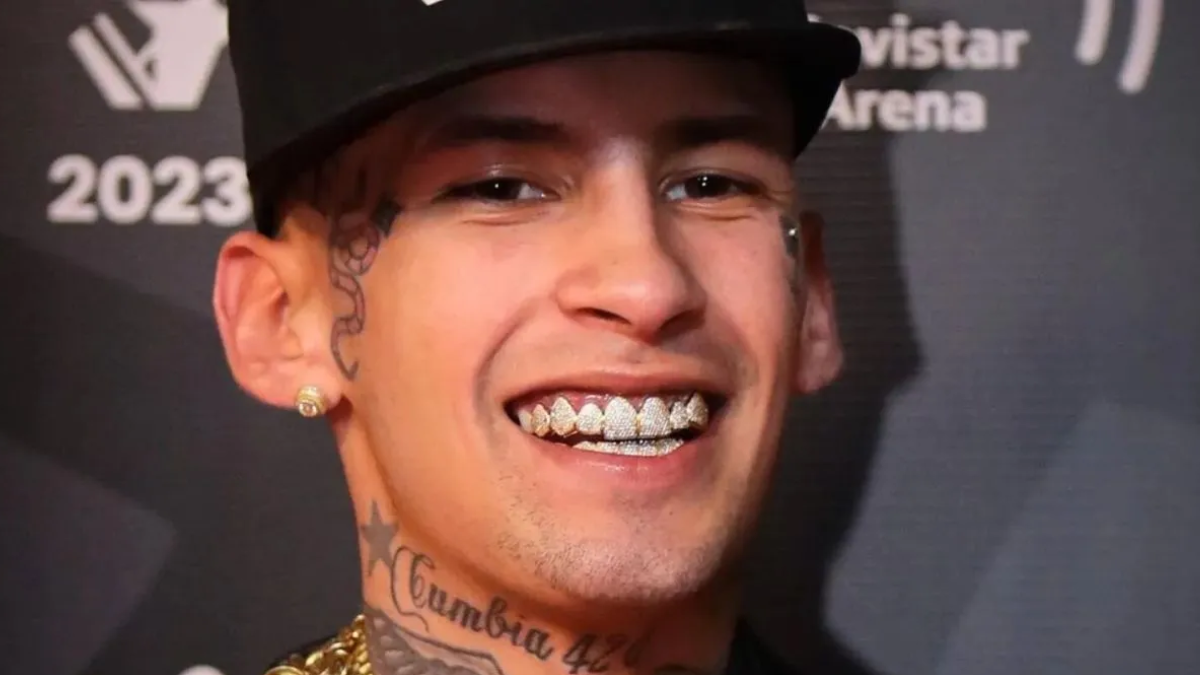 Tamara Báez apoya a L-Gante. Tamara Báez apoya a L-Gante.