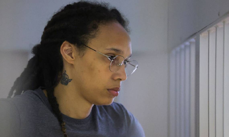 Un tribunal ruso condenó a nueve años de prisión a la basquetbolista Brittney Griner por tráfico de drogas Un tribunal ruso condenó a nueve años de prisión a la basquetbolista Brittney Griner por tráfico de drogas