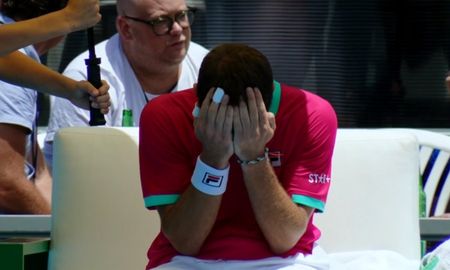 Diego Schwartzman se retiró por lesión del torneo de Auckland y corres riesgo su presencia en el Australian Open. Diego Schwartzman se retiró por lesión del torneo de Auckland y corres riesgo su presencia en el Australian Open.