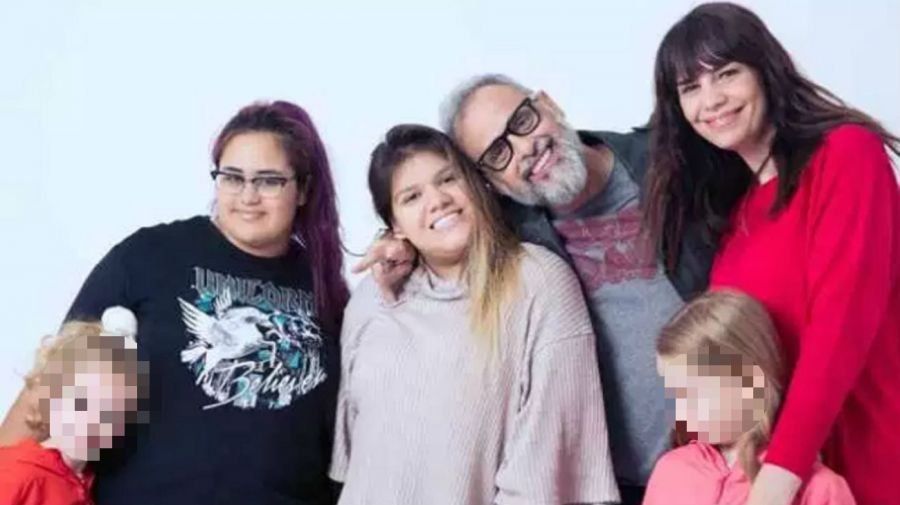 More Rial se mostró más tranquila con la familia de Jorge. 