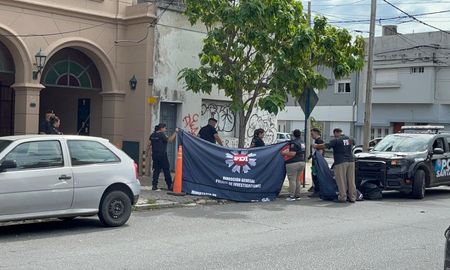 La PDI y la policía de Santa Fe trabajaron en el lugar de hallazgo. La PDI y la policía de Santa Fe trabajaron en el lugar de hallazgo.
