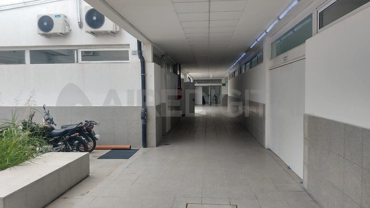 Robaron elementos esenciales y de alto costo en el primer día de clases.