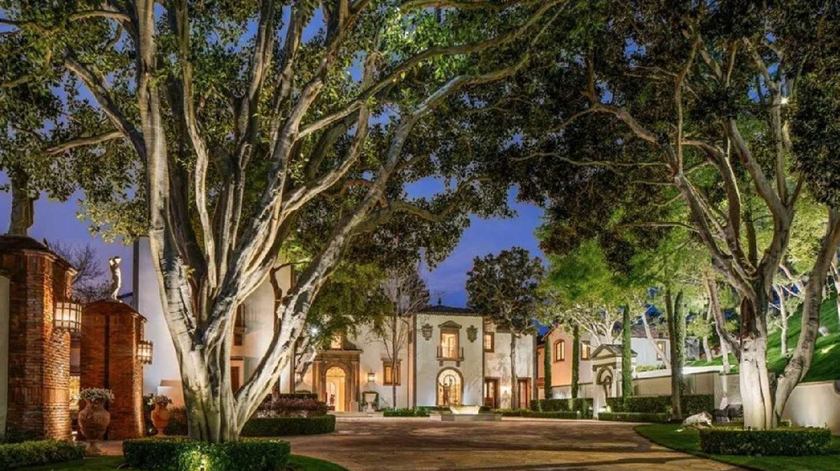 La cantante se gast&oacute; una verdadera fortuna en la vivienda ubicada en la magn&iacute;fica zona de Beverly Hills.