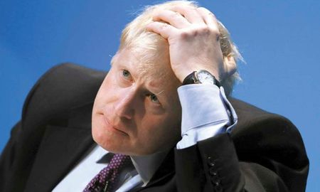 Boris Johnson continúa con fiebre y en cuarentena, tras haber sido diagnosticado con coronavirus. Boris Johnson continúa con fiebre y en cuarentena, tras haber sido diagnosticado con coronavirus.