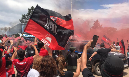 Es santafesina, le pidió a su hermana que la haga socia de Colón y cuando le cobraron recibió la peor noticia Es santafesina, le pidió a su hermana que la haga socia de Colón y cuando le cobraron recibió la peor noticia