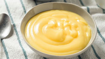 Cómo hacer crema pastelera casera: una receta dulce, fácil y perfecta para postres